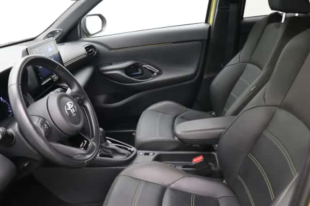 Toyota Yaris Cross (2021) thumbnail 4