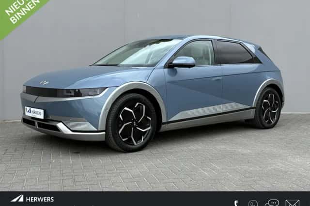 Hyundai Ioniq 5 (2023) thumbnail 1
