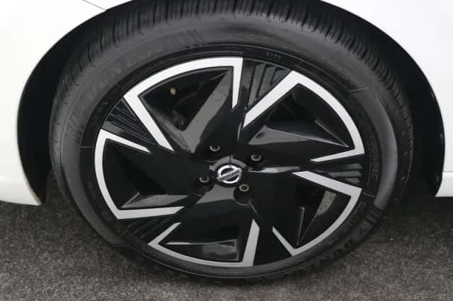 Nissan Micra (2022) thumbnail 5