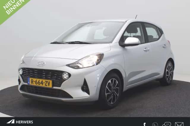 Hyundai i10 (2023) thumbnail 1