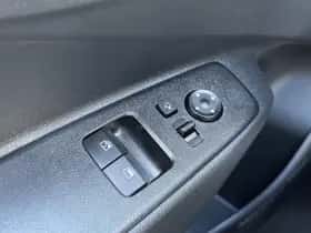 Hyundai i10 (2024) thumbnail 12