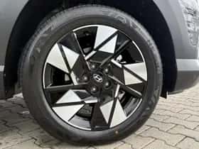 Hyundai Kona (2025) thumbnail 14