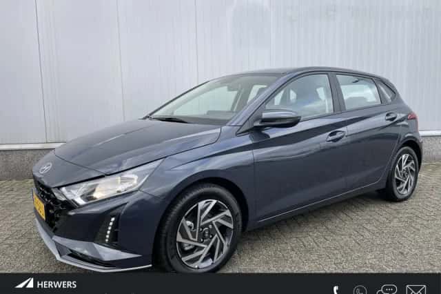 Hyundai i20 (2025) thumbnail 1