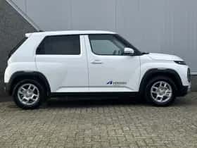 Hyundai Inster (2025) thumbnail 16