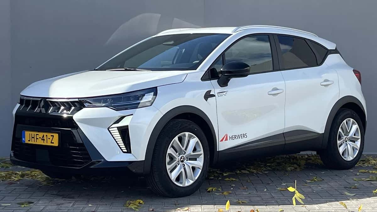 Mitsubishi ASX (2025) — foto 1