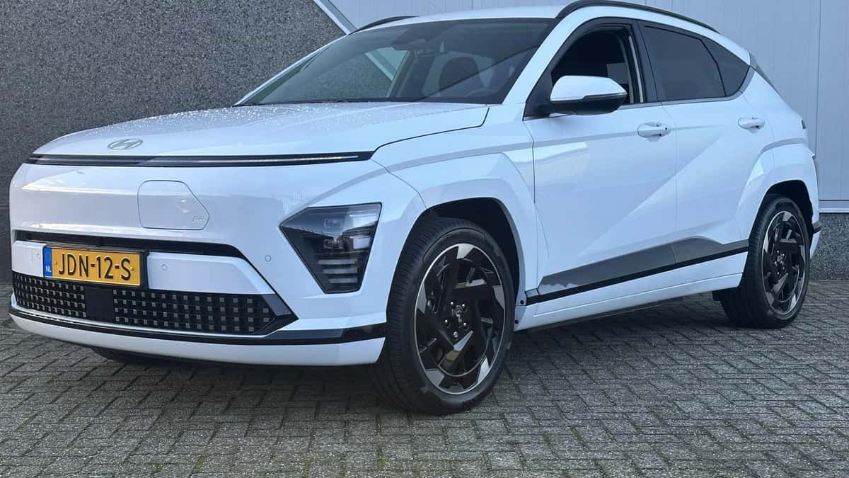 Hyundai Kona (2025) — foto 1