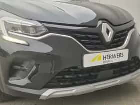 Renault Captur (2023) thumbnail 31