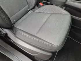 Renault Captur (2023) thumbnail 33