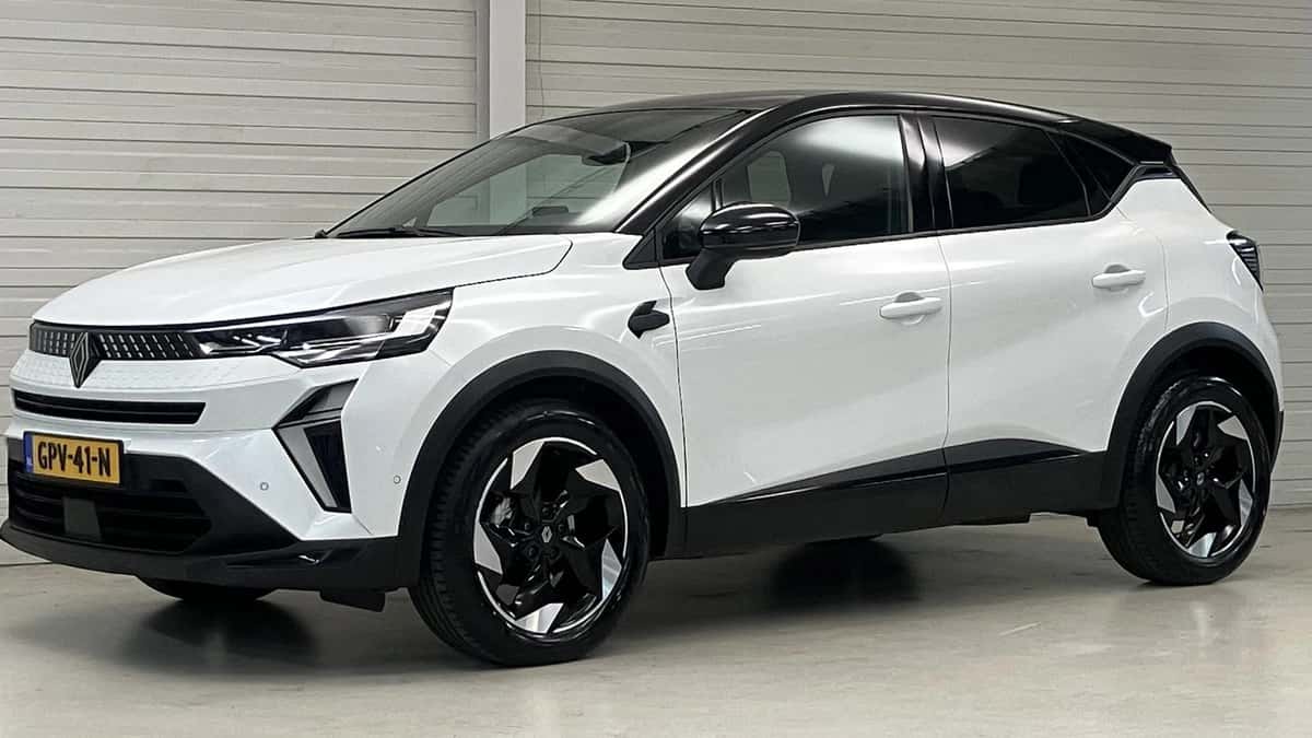 Renault Captur (2024) — foto 1
