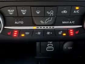 Ford Kuga (2024) thumbnail 13