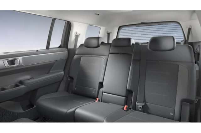 Hyundai Santa Fe (2026) thumbnail 5