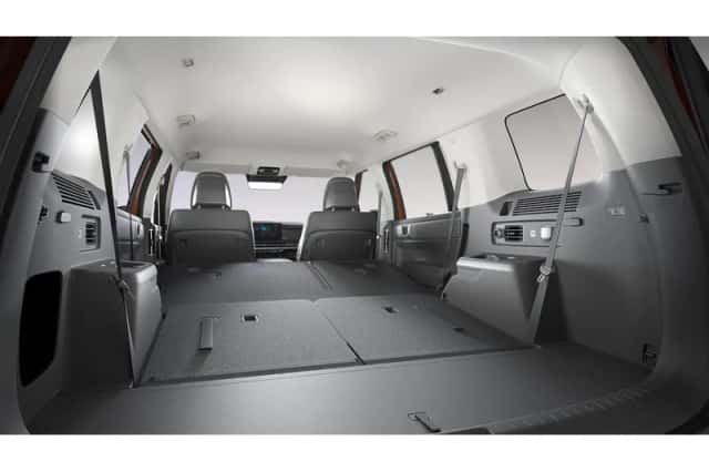 Hyundai Santa Fe (2026) thumbnail 6