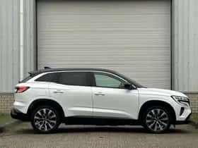Renault Austral (2023) thumbnail 22