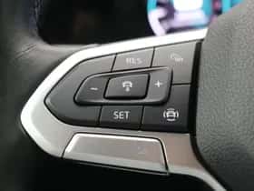 Volkswagen Golf (2021) thumbnail 32