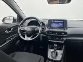 Hyundai Kona (2022) thumbnail 2