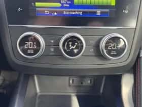 Renault Kadjar (2021) thumbnail 45
