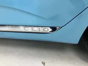 Renault Clio (2021) thumbnail 32