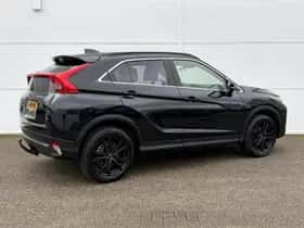 Mitsubishi Eclipse Cross (2018) thumbnail 3