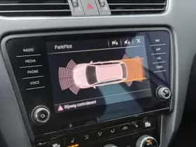 Škoda Octavia (2019) thumbnail 13