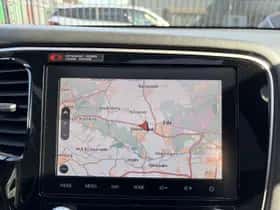 Mitsubishi Outlander (2019) thumbnail 4
