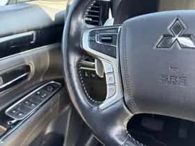 Mitsubishi Outlander (2019) thumbnail 31