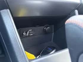 Subaru XV (2016) thumbnail 28
