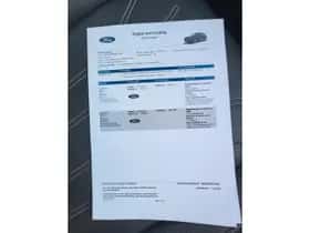 Ford Kuga (2023) thumbnail 9