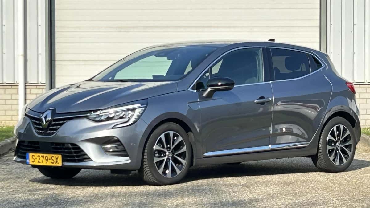 Renault Clio (2023) — foto 1