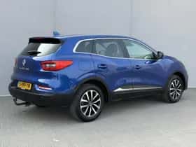 Renault Kadjar (2022) thumbnail 3