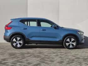 Volvo XC40 (2022) thumbnail 19