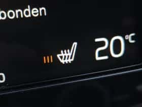 Volvo XC40 (2022) thumbnail 8