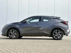 Toyota C-HR (2021) thumbnail 9