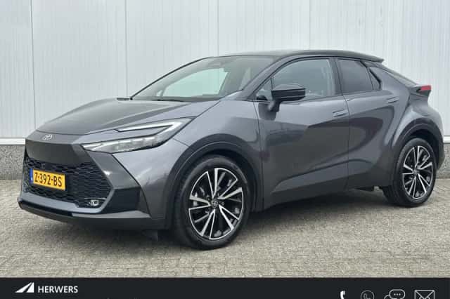 Toyota C-HR (2024) thumbnail 1