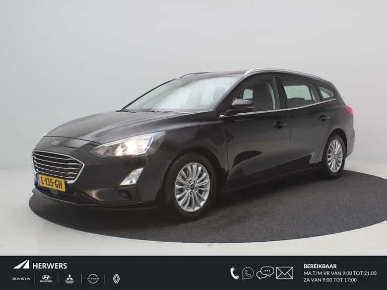 Ford Focus (2019) — foto 1