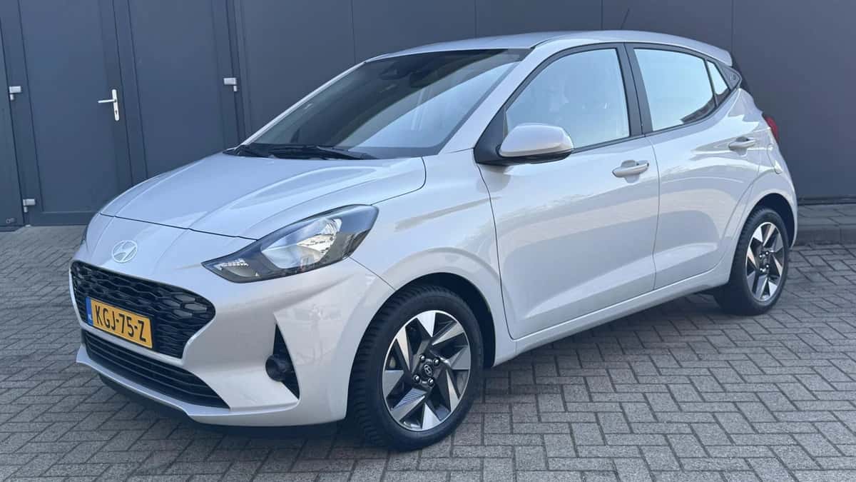 Hyundai i10 (2024) — foto 1