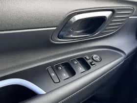 Hyundai i20 (2023) thumbnail 34