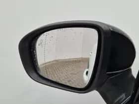 Renault Captur (2024) thumbnail 32