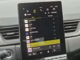 Renault Captur (2024) thumbnail 41