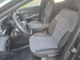 Dacia Sandero Stepway (2025) thumbnail 9