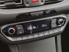Hyundai i30 (2021) thumbnail 23