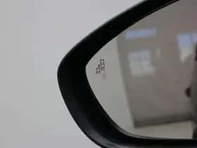Opel Crossland (2023) thumbnail 39