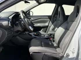 Nissan Juke (2024) thumbnail 8