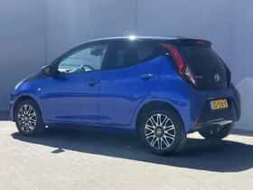Toyota Aygo (2018) thumbnail 16