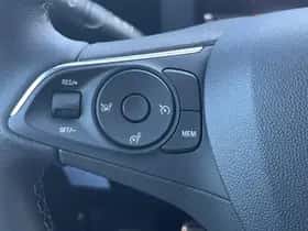 Opel Mokka (2023) thumbnail 12