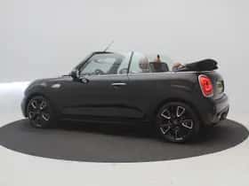 MINI Cabrio (2018) thumbnail 10