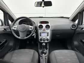 Opel Corsa (2012) thumbnail 2
