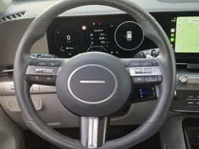 Hyundai Kona (2023) thumbnail 12