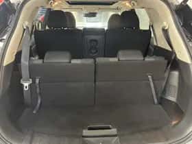 Nissan X-Trail (2018) thumbnail 26