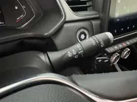 Renault Captur (2019) thumbnail 34