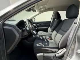 Nissan X-Trail (2019) thumbnail 11